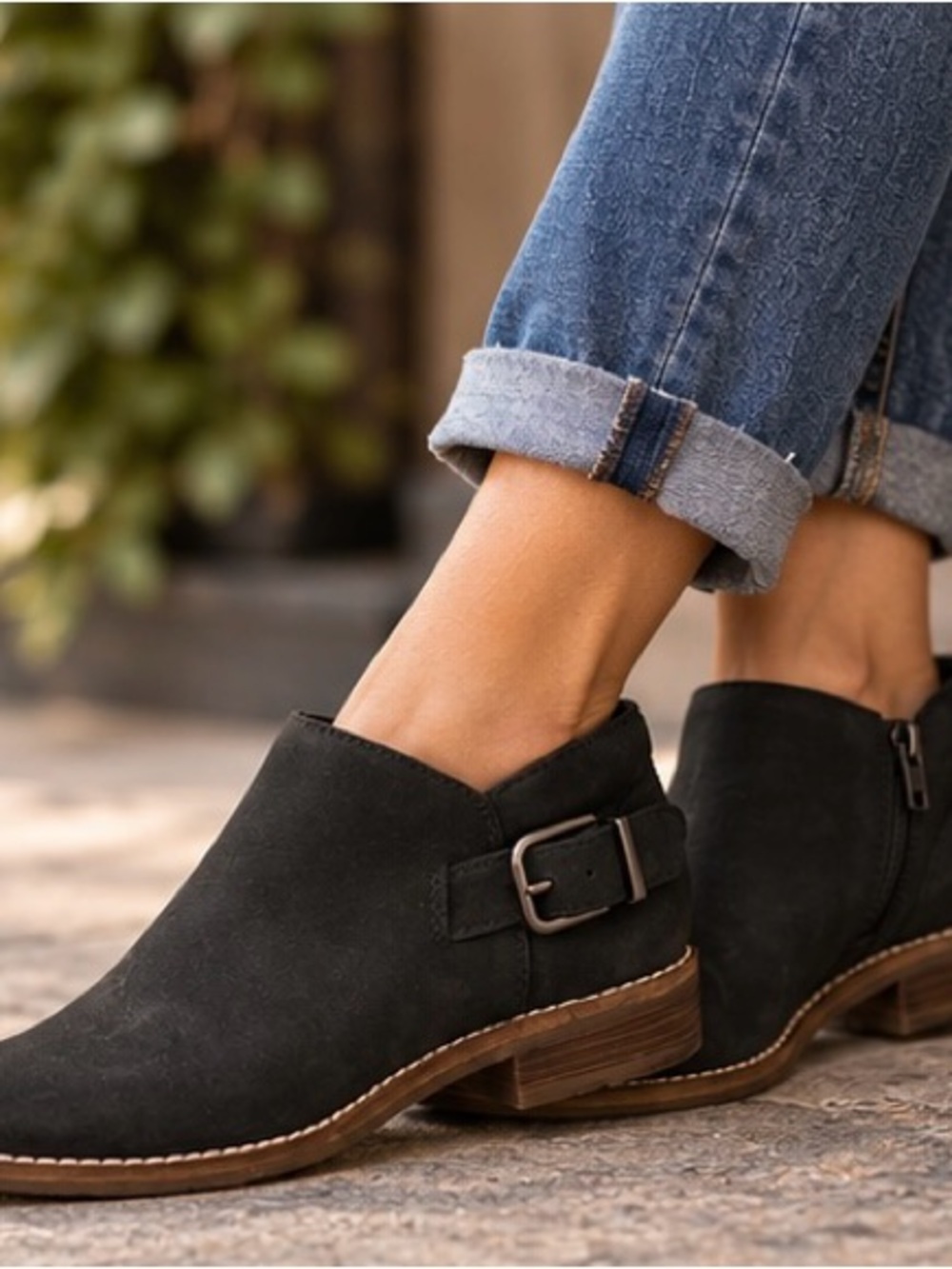 Clarks Black Suede Buckle Ankle Booties Size 7.5